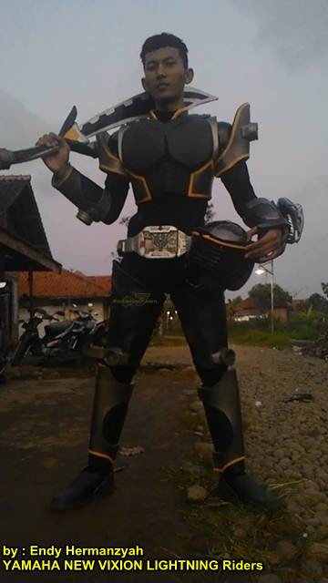 Ada Kamen Rider Onyx Naik Yamaha New Vixion Lightning Asal Pekalongan  Unik 01 pertamax7.com