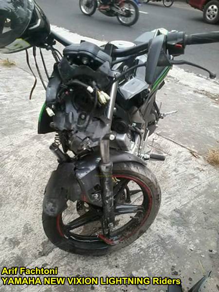 Adu Kambing lawan Honda Grand, yamaha New Vixion shock depan patah di Jogja 01 pertamax7.com