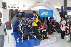 Barisan R Series Yamaha di Jakarta Fair&nbsp;2015