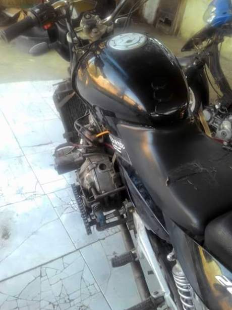 Mesin Besar Apa Ya yang di Gendong Bajaj Pulsar 200 ini 03 Pertamax7.com