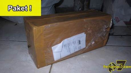 pertamax7.com dapat paket dari surabaya berisi brosur yamaha MT-25