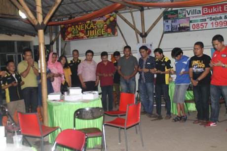 Proton Persona Club sempurnakan ibadah puasa dengan menggelar makan sahur bersama anak yatim 03 pertamax7.com