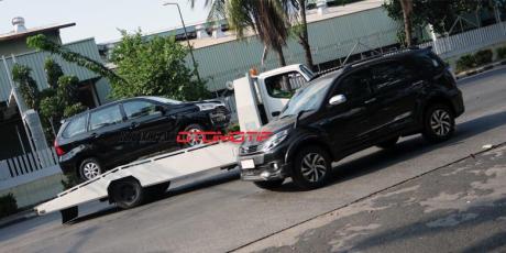 wujud toyota grand new Avanza 2015 dan daihatsu great new xenia 2015 04 Pertamax7.com