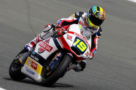 Xavier Simeon Federal Oil Gresini KYT juara moto2 Jerman 2015, Raih Kemenangan Pertama di Moto2 Sejak 2010, Selamat
