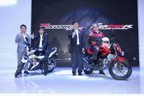AHM Luncurkan 2 Model Baru All New Honda CB150R StreetFire dan New Honda Sonic 150R 01 pertamax7.com