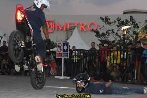 Aksi FreeStyle New Honda Sonic 150R Panaskan The Park Mall Solo Baru 02&nbsp;pertamax7.com