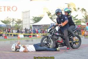 Aksi FreeStyle New Honda Sonic 150R Panaskan The Park Mall Solo Baru 06&nbsp;pertamax7.com