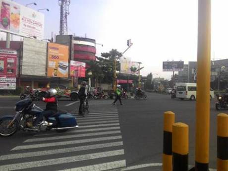Aksi Pemberani Goweser hadang Mogeh di Jogja supaya tidak terobos lampu merah 04 pertamax7.com