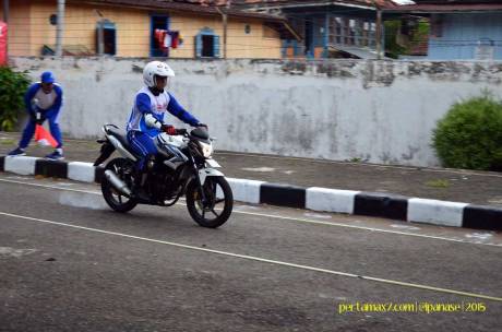 Astra Honda Safety Riding Instructor Competition 2015 di Palembang Hari Ketiga Uji Rem dan Keseimbangan 02 Pertamax7.com