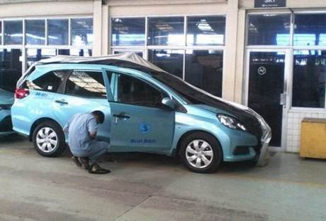 Blue Bird Pilih Honda Mobilio Jadi Armada Taksi kalahkan Toyota Avanza 09 pertamax7.com