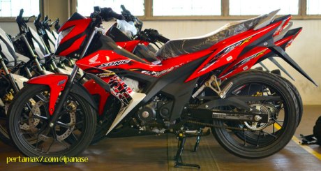 First Sight Bertemu New Honda Sonic 150R 03 Pertamax7.com