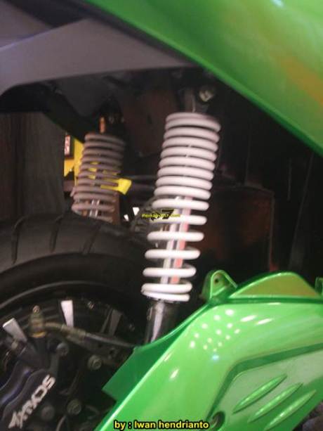 Foto Gallery Motor Listrik Viar 04 pertamax7.com