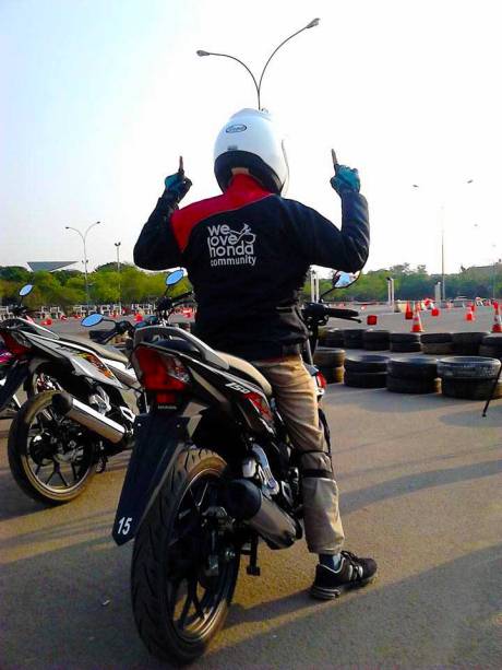 Foto testride all new Honda Cb150R dan New honda Sonic 150R 09 Pertamax7.com