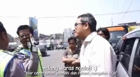 Heboh Ambulance Pelat Merah Buat Ngawal Mogeh Jogja07 pertamax7.com