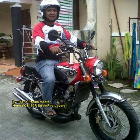 honda CB klasik Melaju Kencang dan ngebul ternyata bermesin Ninja 150 2T pertamax7.com