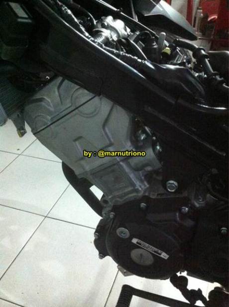 Kala New Honda Sonic 150R  Dibongkar Mesin Nampak Besar Nan Padat 01 Pertamax7.com