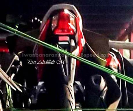lampu belakang honda sonic 150R pertamax7.com