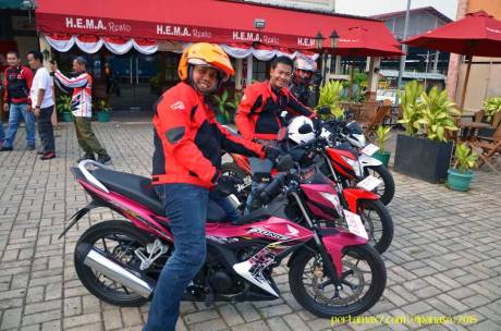 Meriahnya Blogger testride All New Honda CB150R StreetFire dan New Sonic 150R 09 Pertamax7.com