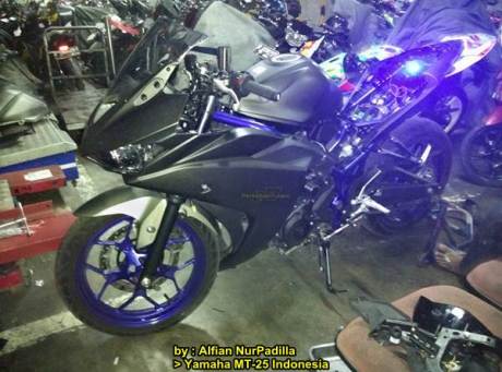 Modifikasi Yamaha MT-25 jadi yamaha R25 buat turun balap 02 pertamax7.com