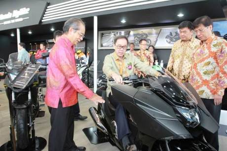 Mogeh Honda Ramaikan GIIAS 201501 pertamax7.com