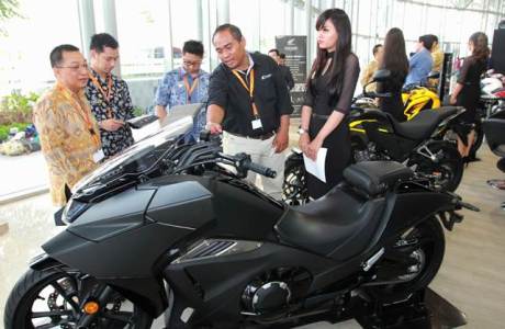 Mogeh Honda Ramaikan GIIAS 201504 pertamax7.com