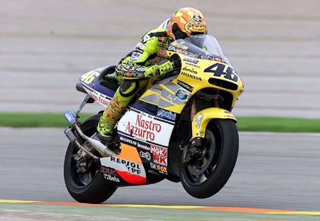 Moto-gp-valentino-rossi-NSR500-Honda-2001