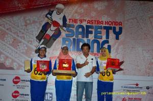 Pemenang Astra Honda Safety Riding Instructor Competition 2015 di Palembang 06&nbsp;Pertamax7.com