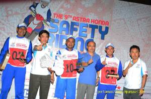 Pemenang Astra Honda Safety Riding Instructor Competition 2015 di Palembang 09&nbsp;Pertamax7.com