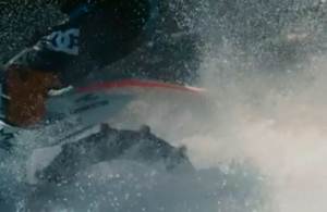 Unik.. KTM Enduro ini dipakai buat Ngebut dan Selancar di Pantai, Seru 07&nbsp;pertamax7.com