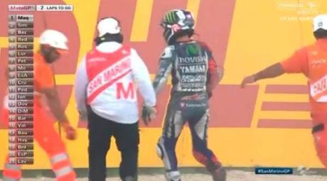 Ban Belum Panas Lorenzo Crash Misano Tangan Kanan Di Rontgen 01 Pertamax7.com