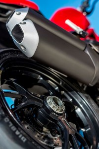 Ducati Monster 1200 R 201645&nbsp;Pertamax7.com