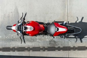 Ducati Monster 1200 R 201657&nbsp;Pertamax7.com