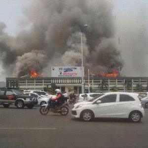 Gedung Mapolda Jateng Terbakar, banyak Motor Hangus 08&nbsp;Pertamax7.com