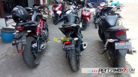 kala-benelli-tnt-250--jejer-Yamaha-MT-25-dan-Honda-CBR150R-lokal-pertamax7.com-