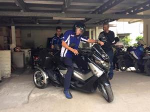 Kunjungan pak Abidin YIMM kepada Mbak Echi Yamaha Nmax Roda 3 bersemangat tinggi 10&nbsp;pertamax7.com