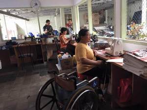 Kunjungan pak Abidin YIMM kepada Mbak Echi Yamaha Nmax Roda 3 bersemangat tinggi 11&nbsp;pertamax7.com