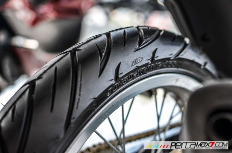 Modifikasi ban FDR di new Honda Sonic 150R velg Jari cakram Lebar pakai Tromol Supra X RDB_