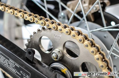 Modifikasi new Honda Sonic 150R velg Jari cakram Lebar pakai Tromol Supra X RDB_-11