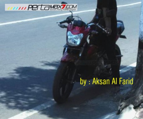Modifikasi-Yamaha-Jupiter-MX-135-jadi-Ayago-Berheadlamp-New-Vixion-LIghtning-pertamax7.com-1