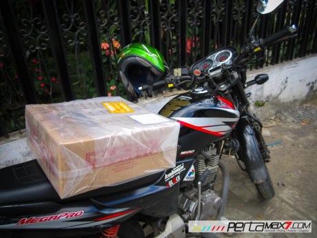 Mudahnya Pasang Braket geser Kucay di Honda Megapro plus Box Givi E20 Kuat mantabh 01 Pertamax7.com