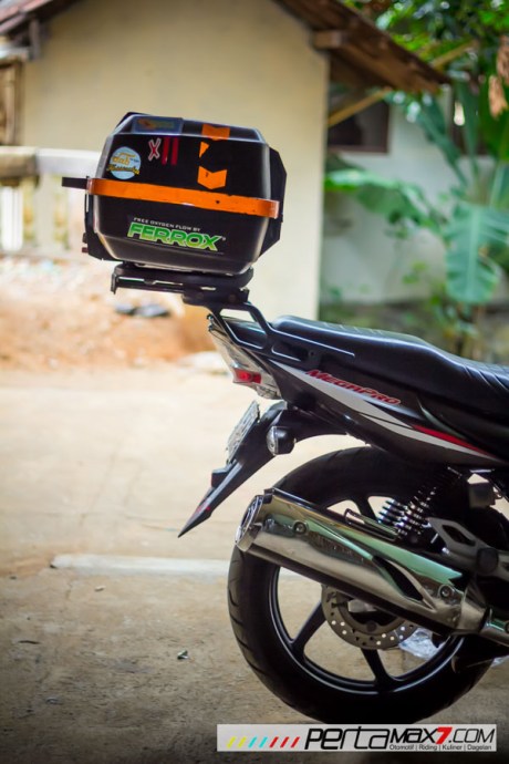 Mudahnya Pasang Braket geser Kucay di Honda Megapro plus Box Givi E20 Kuat mantabh 23 Pertamax7.com
