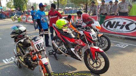 New Honda Sonic 150R Juara 1 Road Race Banjarmasin Dijepit 2 Suzuki Satria Karbu 03 pertamax7.com