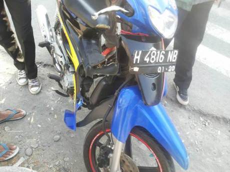 Rider Ninja 2T Tergesa-Gesa Karena Acara, Nggak Pake Tengok Tabrak Suzuki Smash Eh Nggak Punya Uang 01 pertamax7.com