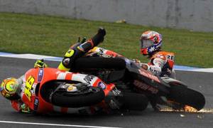 Rossi Vs Stoner Crash Motogp Jerez Marshall help 46 02&nbsp;pertamax7.com