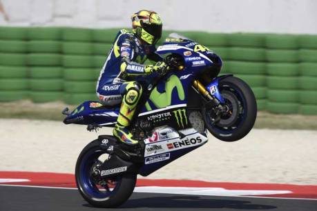 valentino-rossi-yamaha-M1-winglets-san-marino-misano-pertamax7.com-