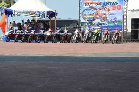 Bhayangkara Trail Adventure 5 kota Palu  berhadiah 12 motor Viar 02 pertamax7.com