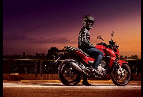 Honda CB Twister 250 cocok jadi Suksesor Tiger Revo 13 Pertamax7.com