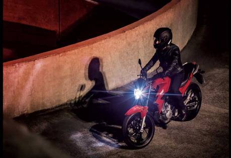 Honda CB Twister 250 cocok jadi Suksesor Tiger Revo 20 Pertamax7.com