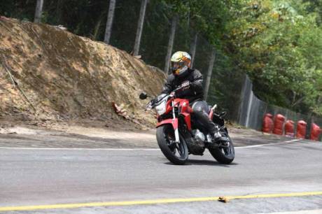 Honda CB Twister 250 cocok jadi Suksesor Tiger Revo 22 Pertamax7.com