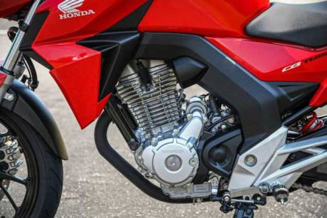 Honda CB Twister 250 cocok jadi Suksesor Tiger Revo 25 Pertamax7.com